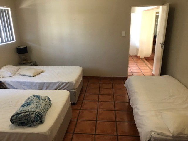 To Let 3 Bedroom Property for Rent in Country Club Western Cape